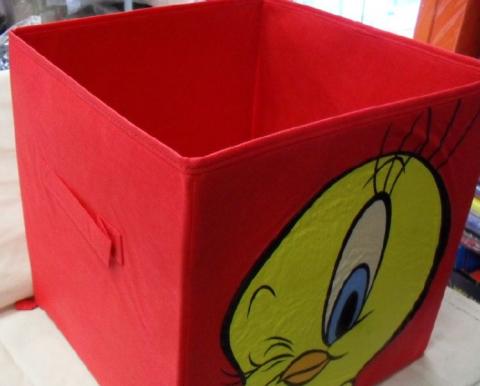 Contenitore Titty Looney Tunes Porta Giocattoli  Forma Cubo Cm 30x30x30
