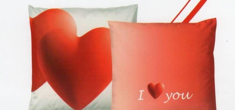 Copricuscini Cuscini Arredo Bassetti Love So Soft Rosso Prezzo Offerta